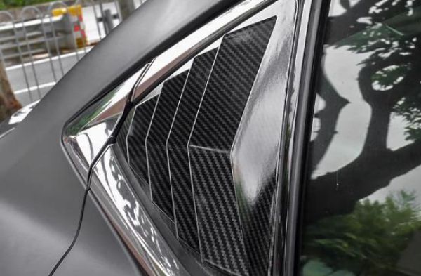 車のサイドウィンドウ三角形シャッターリアサンシェードファインプレーシャッター
