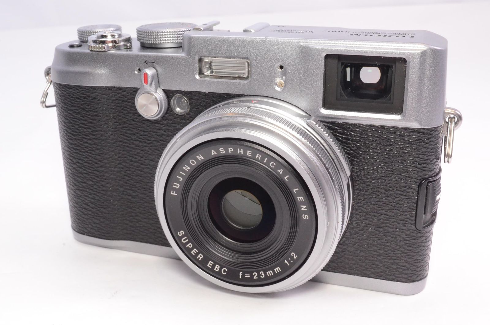 革ケース付き FUJIFILM フジフィルム FinePix x100 シルバー デジタルカメラ