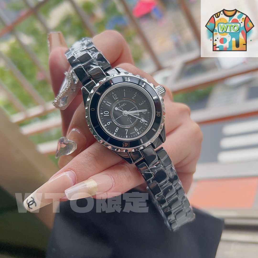 Chanel] J12 クオーツレディースウォッチ - 専用ケース・カード