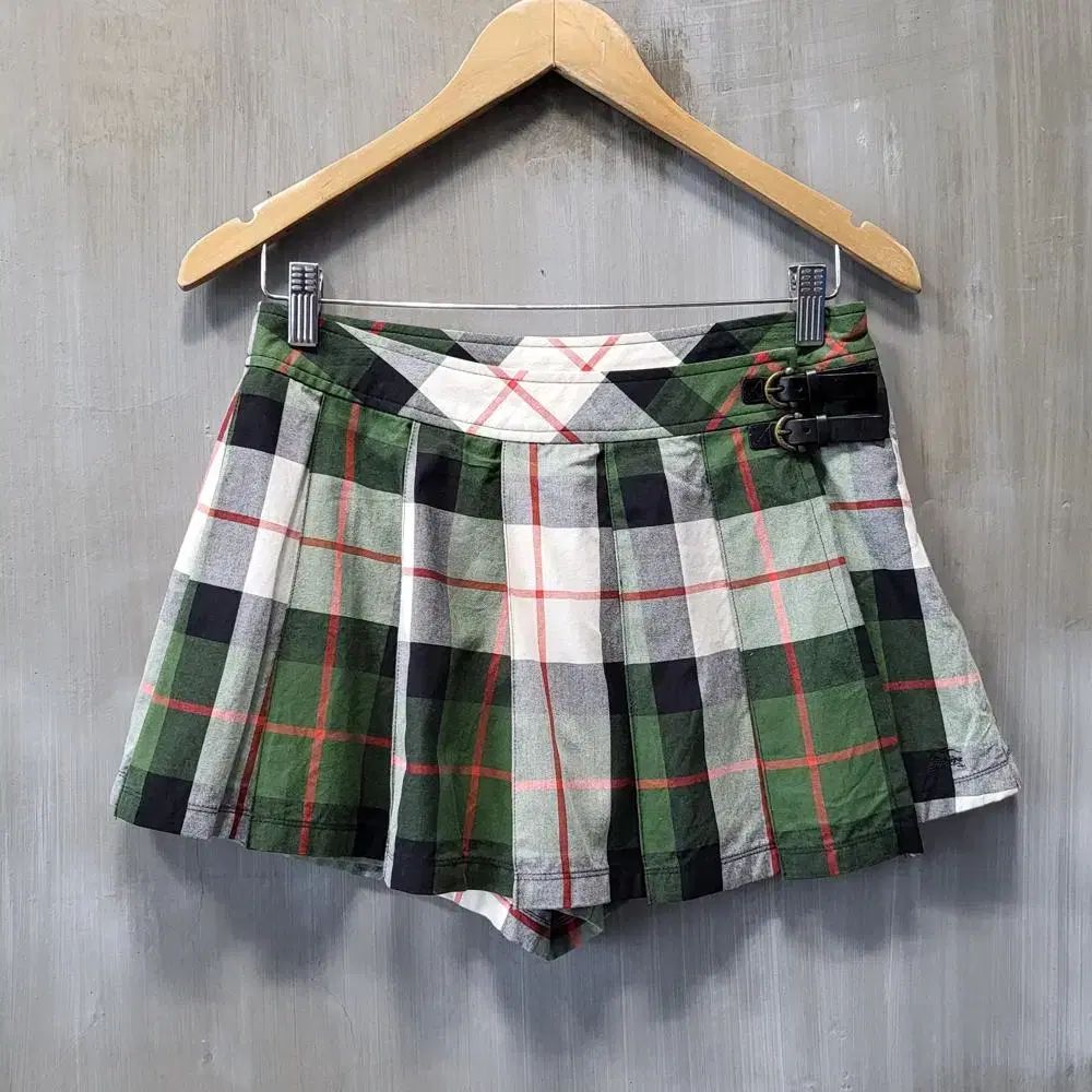 BURBERRY バーバリー チェック柄 スカート|レディース 27 ー 28 インチ | B240