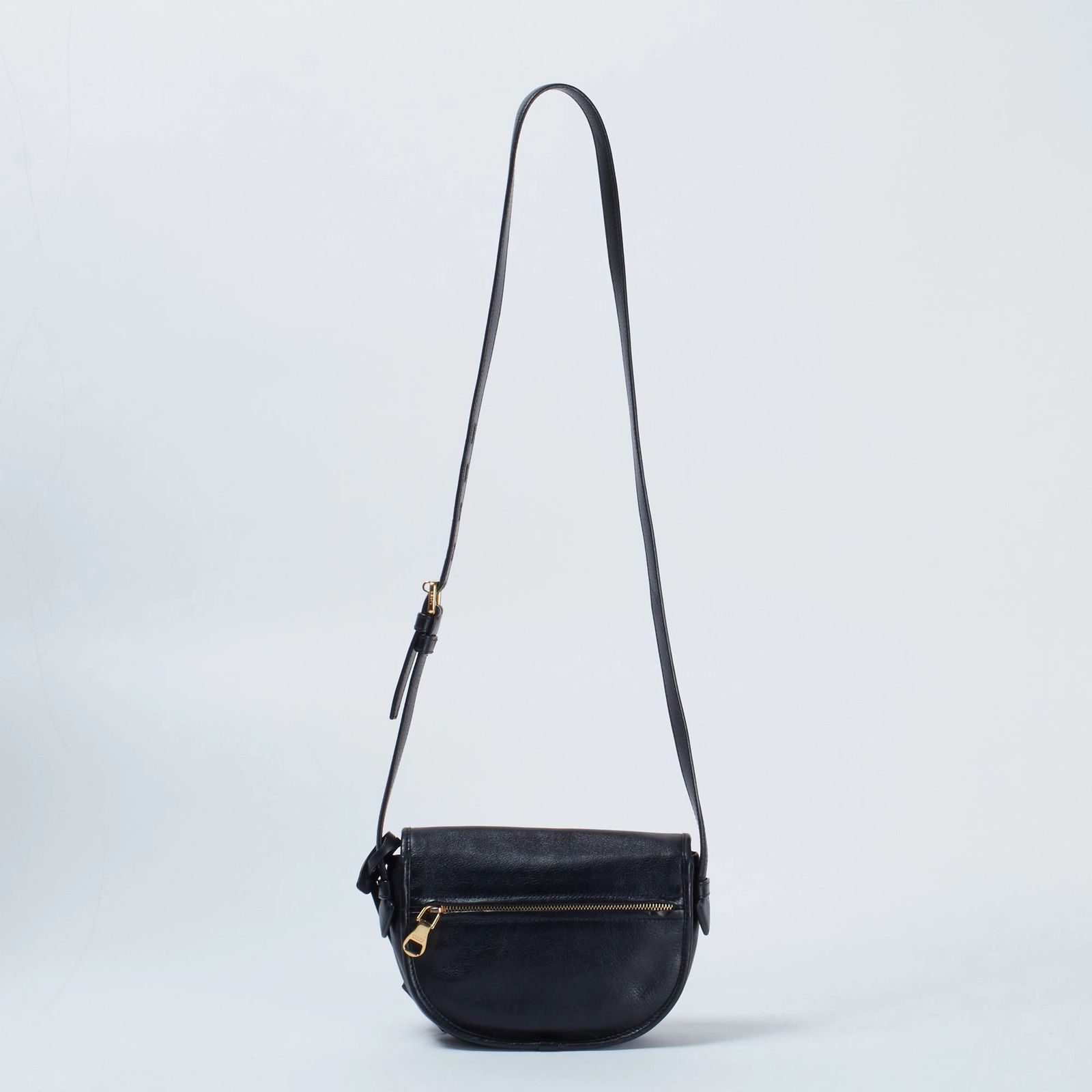 ロエベ ヘリテージ ショルダーバッグ LOEWE/ロエベ】ヘリテージ ショルダーバッグ ブラック - メルカリ