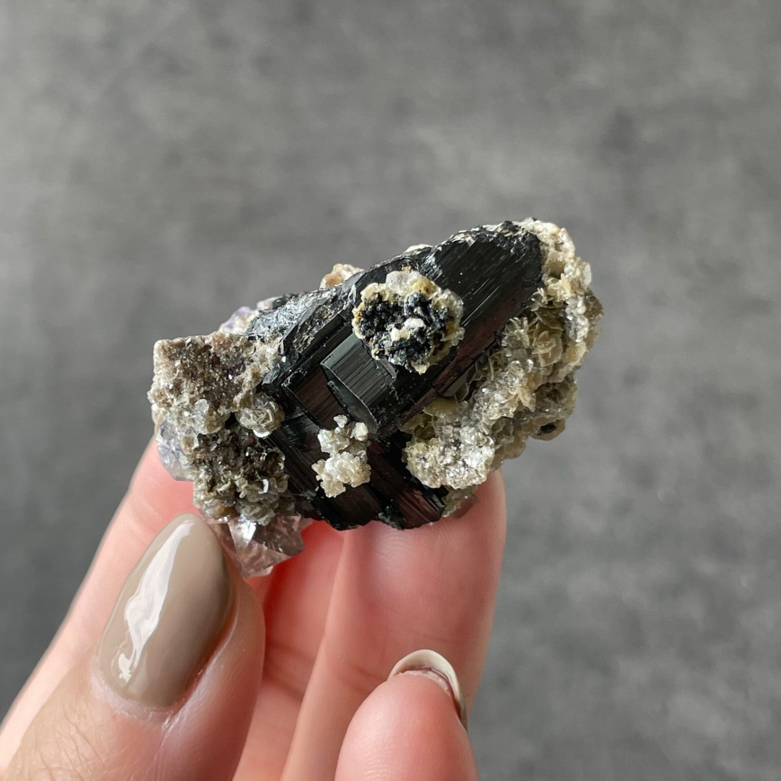 フォロー割あり】中国 ヤオガンシャン産♦︎Fluorite フローライト 
