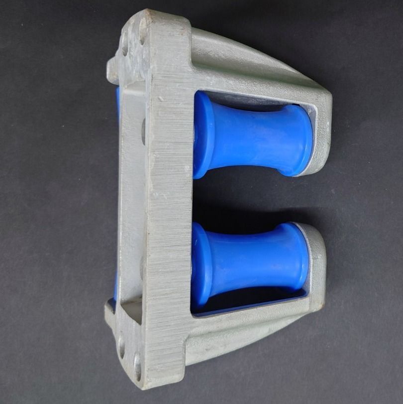 浅野金属工業 アルミ三方ローラー 船舶艤装品 150ｍｍ ＡＫ３９５１