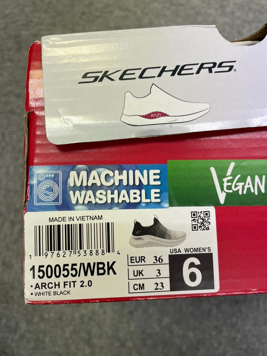 ★新品★SKECHERS (スケッチャーズ) サイズ:23cm レディース スニーカー 送料無料