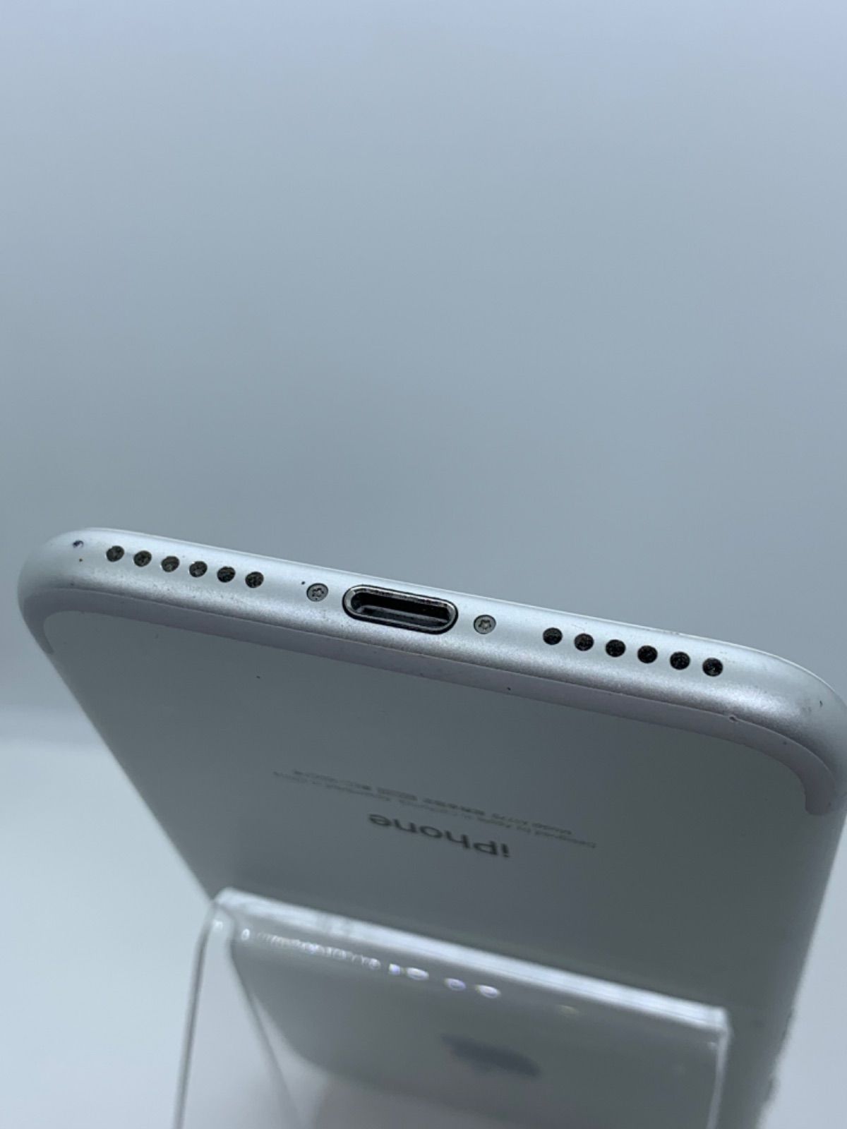 訳あり品】au iPhone 7 32GB シルバー - メルカリ