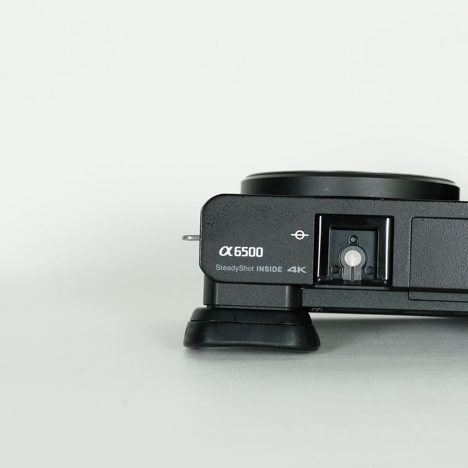 Sony α6500 美品　バッテリー2個付属 良品｜シャッター数29,793回｜バッテリー2個] SONY α6500（ILCE