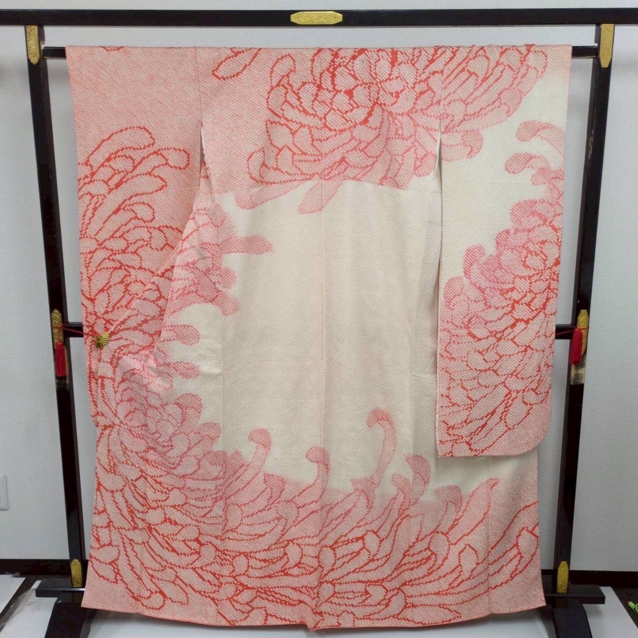 振袖 正絹 総絞り 大胆な花 優しい色味 袷 着物 MK-435