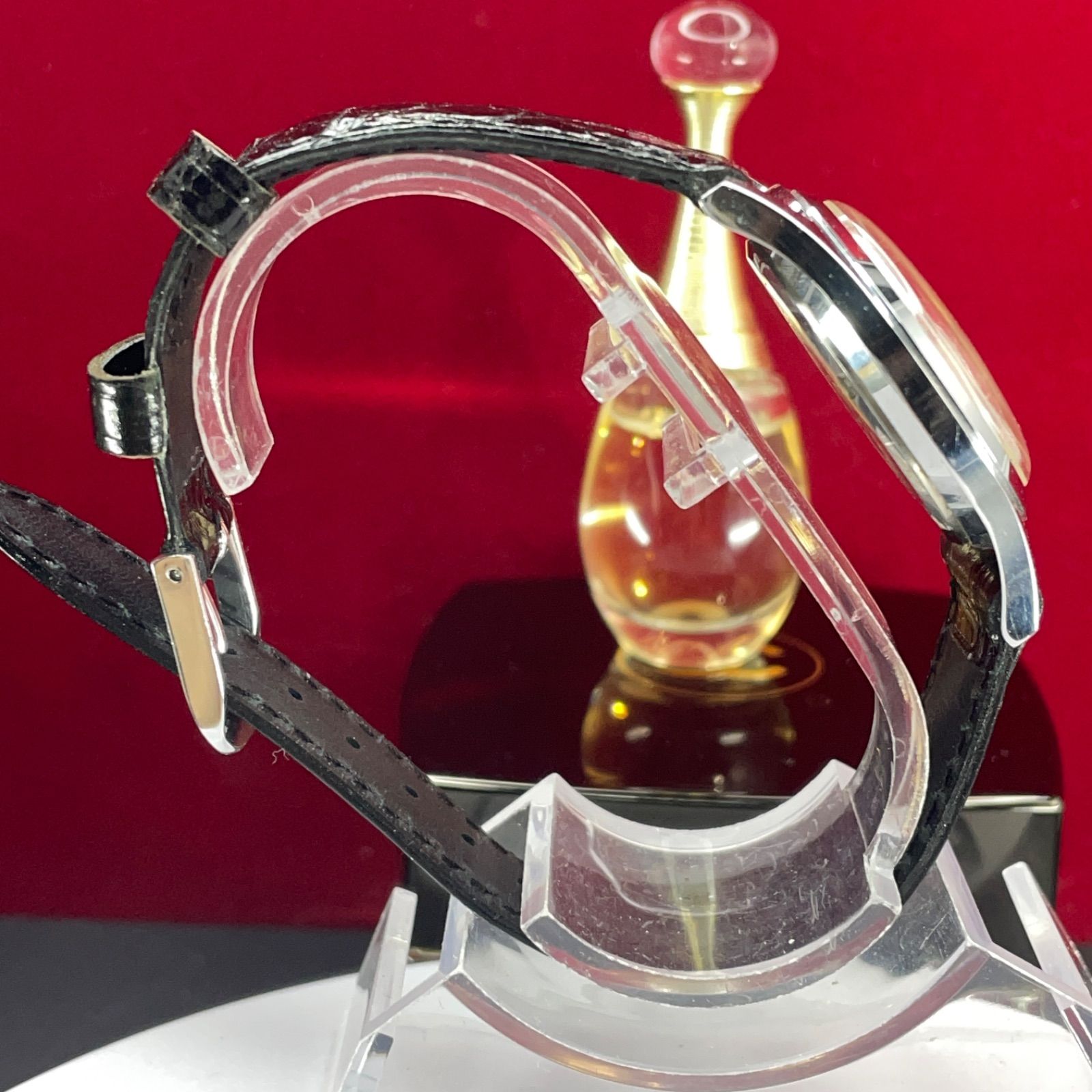 HESSOヘッソ手巻 17石 スイス製1960年代製 デッドストック未使用品 HESSOヘッソ手巻 17石 スイス製1960年代製 デッドストック未使用