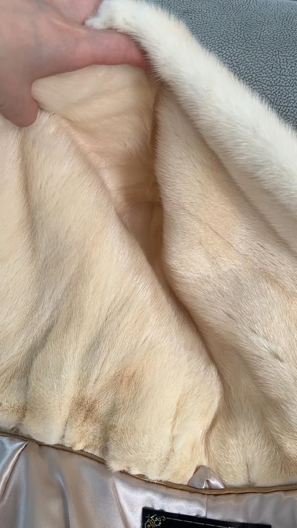 帽子付 優しい雰囲気の大判ミンクファーケープポンチョ毛皮ファー