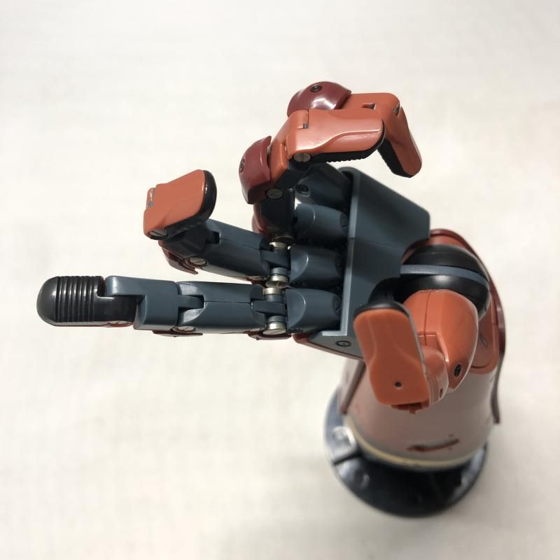 中古】METAL GEAR SOLID V ヴェノム・スネーク バイオニックアーム 1/2