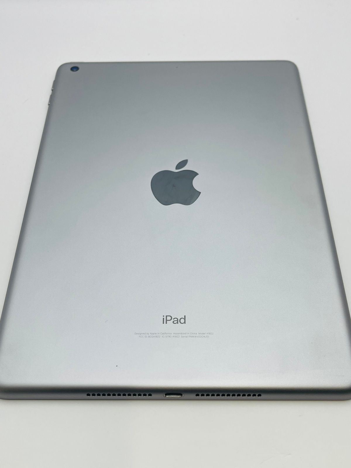 iPad 第5世代 スペースグレー 128GB MP2H2J/A A1822 iPad 第5世代 Wi-Fi 128GB スペースグレイ MP2H2J/A A1822 ipad wifi