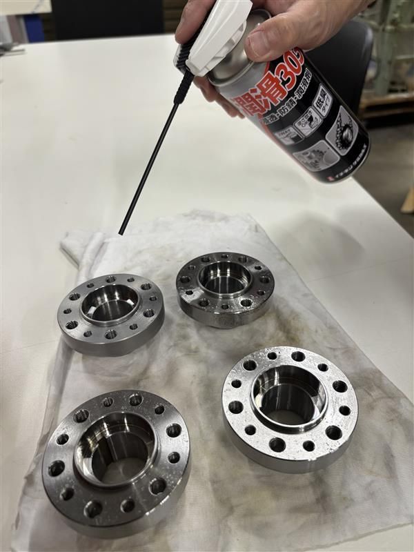 潤滑303 ≪24本セット≫ 浸透 防錆 潤滑剤 低臭タイプ 2WAY 000303 イチネンケミカルズ 420ml