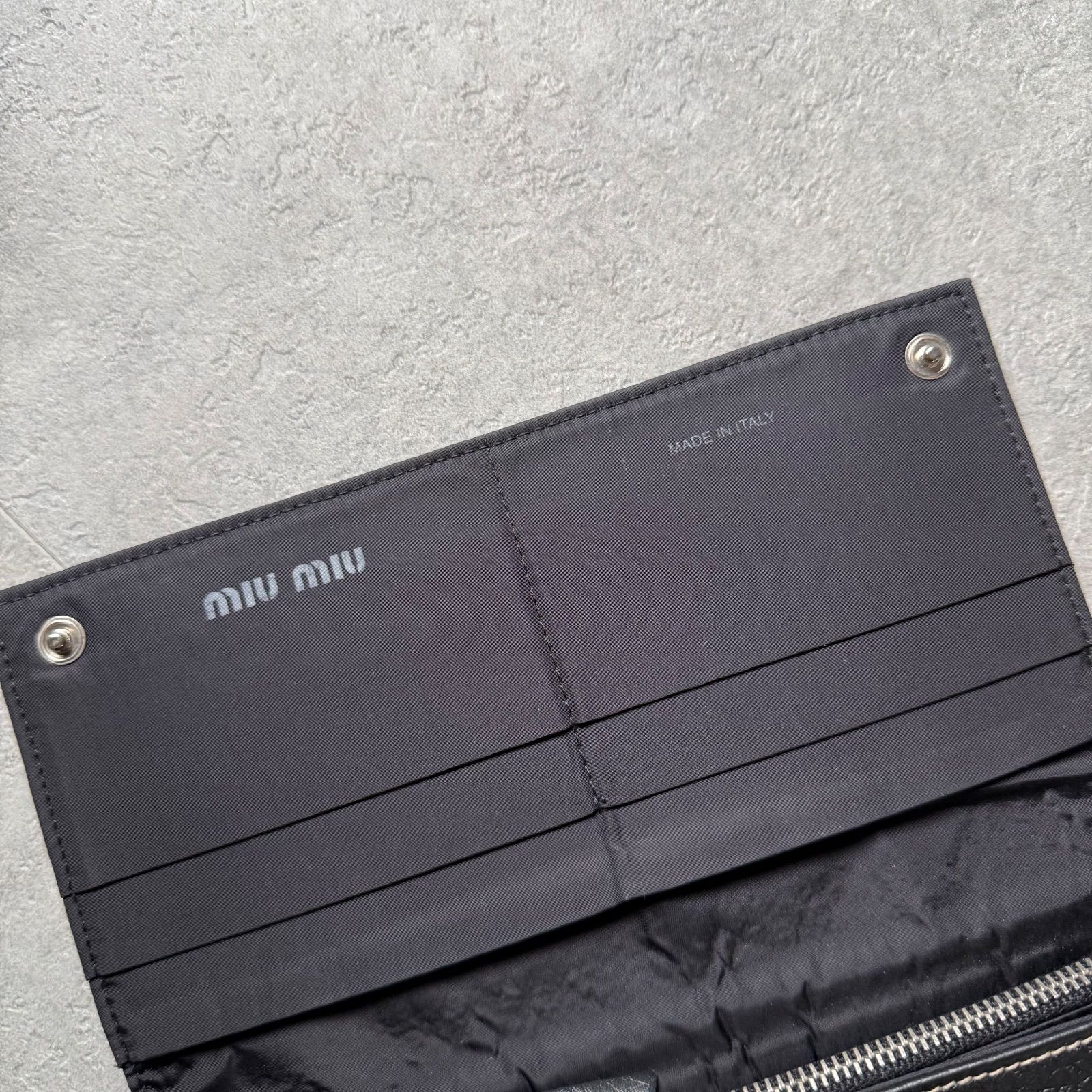美品 MIU MIU ミュウミュウ 長財布 シボ革 アーカイブ ヴィンテージ 