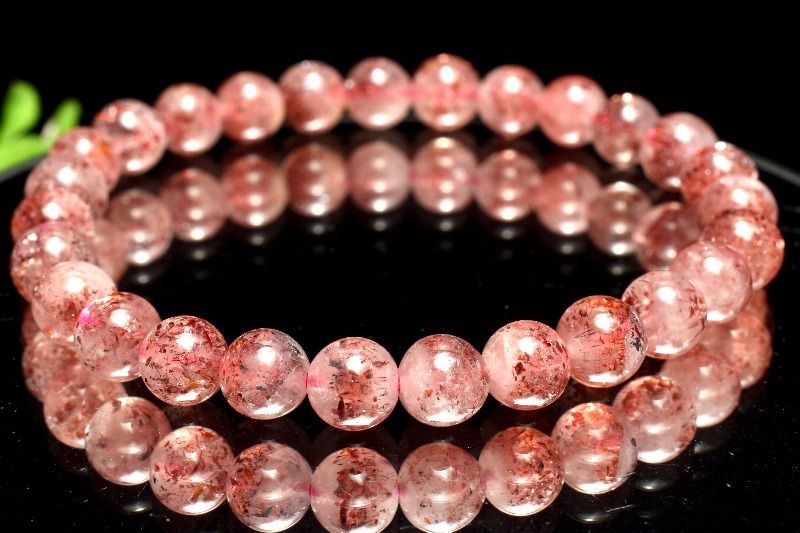 １点物 AA 赤い煌めき ストロベリークォーツ レピドクロサイトインクォーツ 6.5mm ブレスレット パワーストーン 天然石 _MA9159