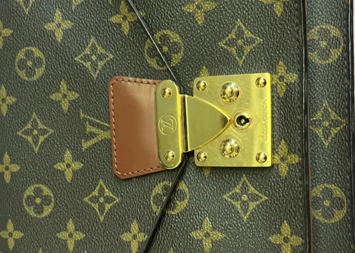 Vuitton ルイヴィトン