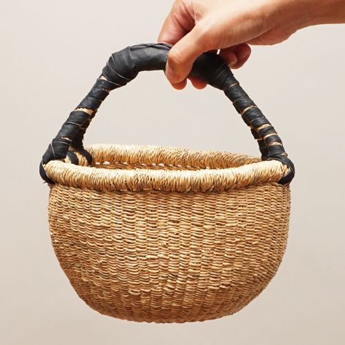 アフリカ ブルキナファソ 半球型 無地 ブラックレザー マルシェ