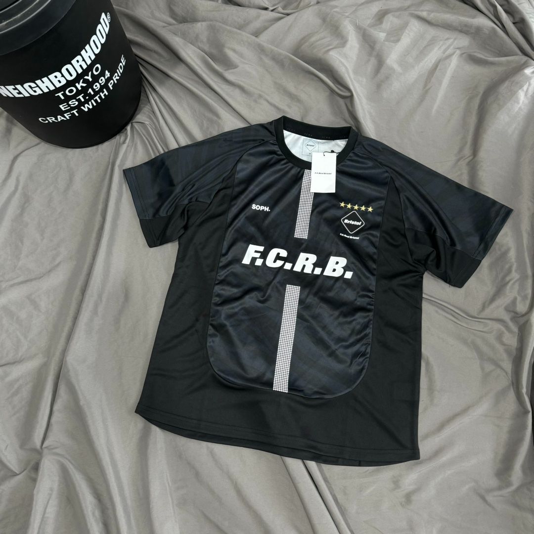 FCRB 24SS BIG LOGO S/S F.C.Real Bristol - メルカリ 