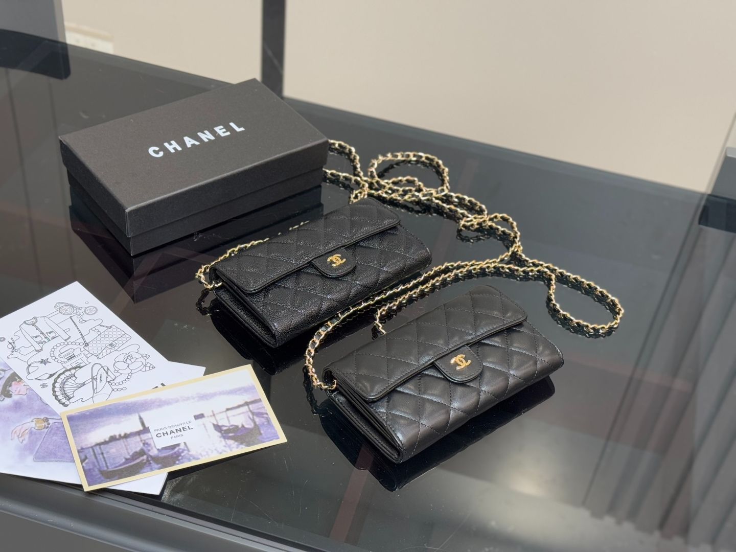 【高級感溢れる】シャネル チェーンウォレット シャネル CHANEL チェーンウォレット ネイビー カーフ