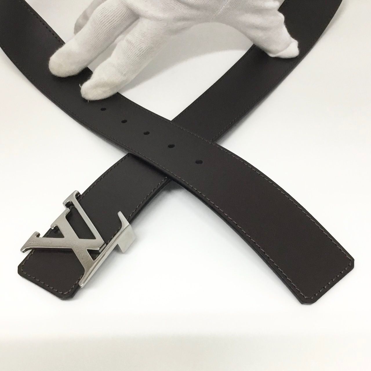 ◇ルイヴィトン◇M9887/サンチュール/LVイニシアル/ベルト/ブランド 楽天市場】【中古】 LOUIS VUITTON (ルイヴィトン) M9887 サン