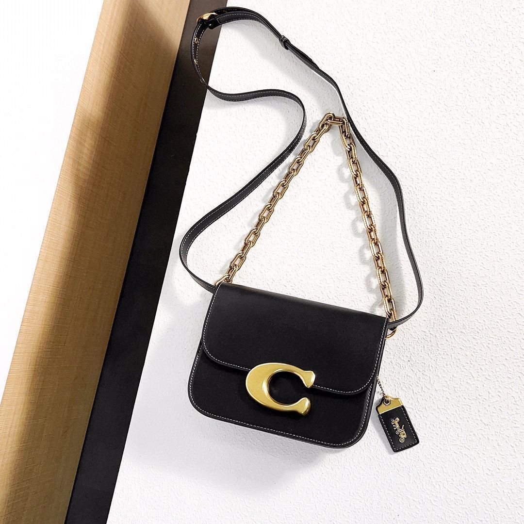 新品 COACH コーチ アイドル CM557 チェーンバッグ クロスボディバッグ  
