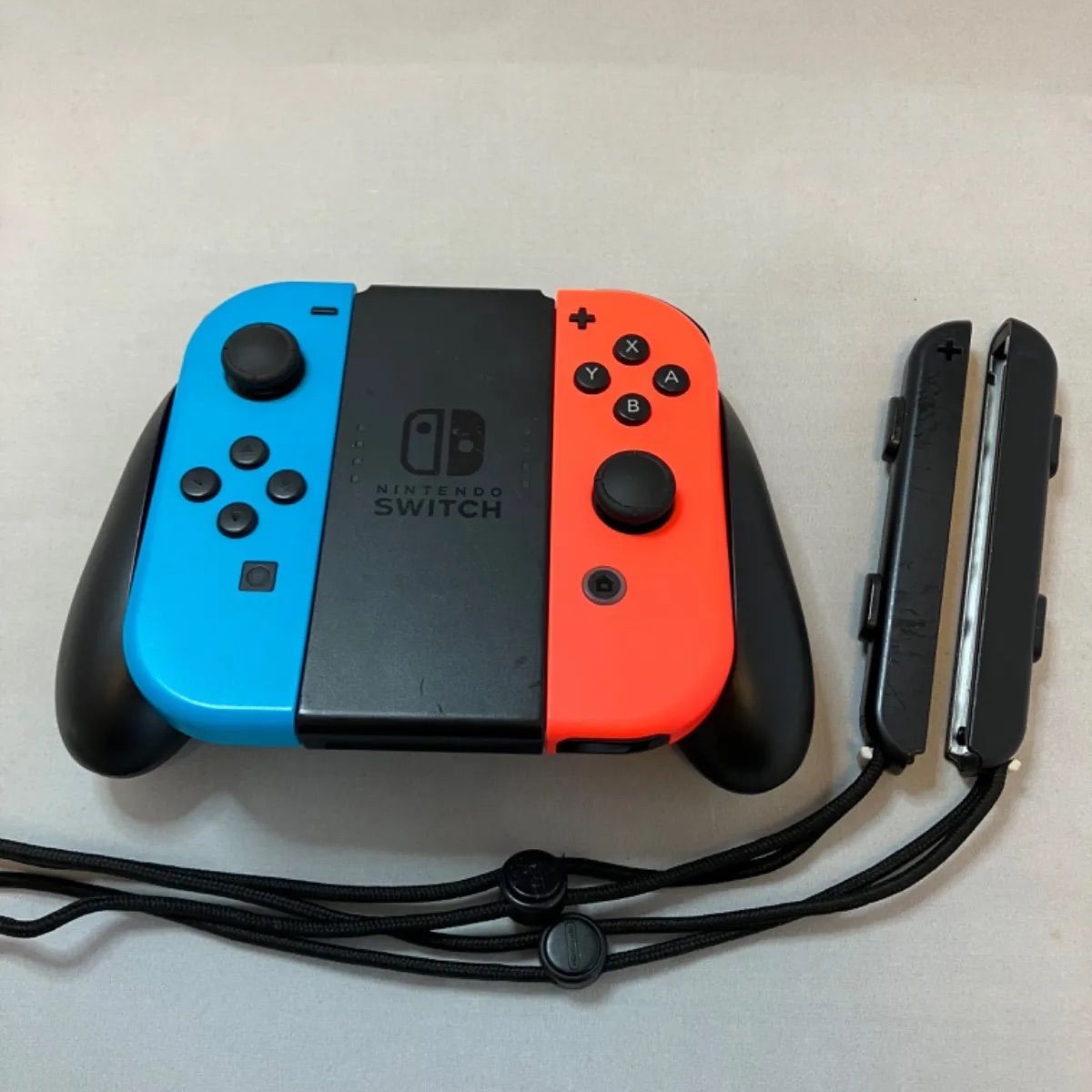 新入荷 【美品】ジョイコン ネオンブルー＆ネオンレッド グリップ付き 美品 Nintendo Switch -  www.christinacooks.com