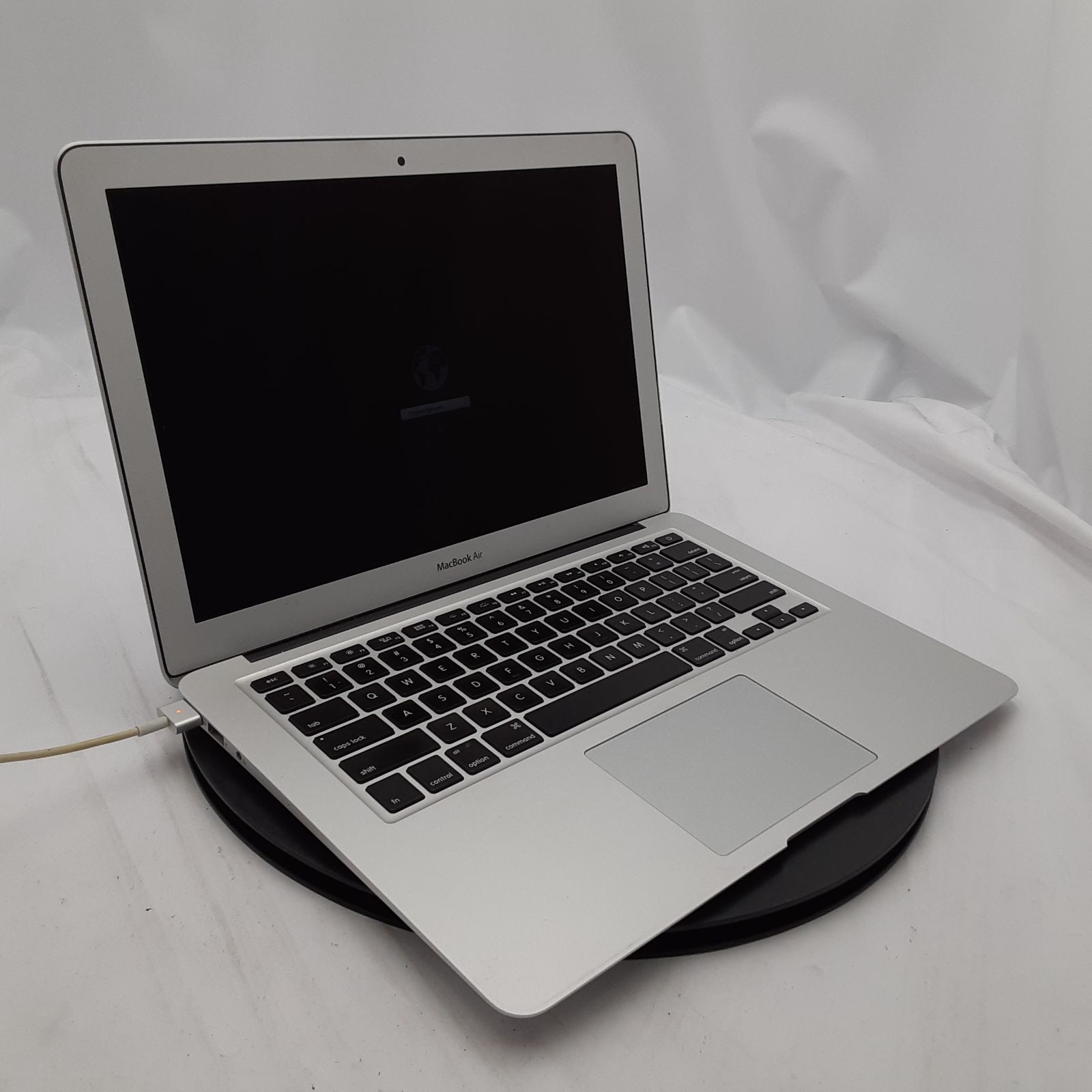 Macbook Air 2012 13インチ ジャンク品 MacBook Air (13インチ, Mid 2012) ジャンク