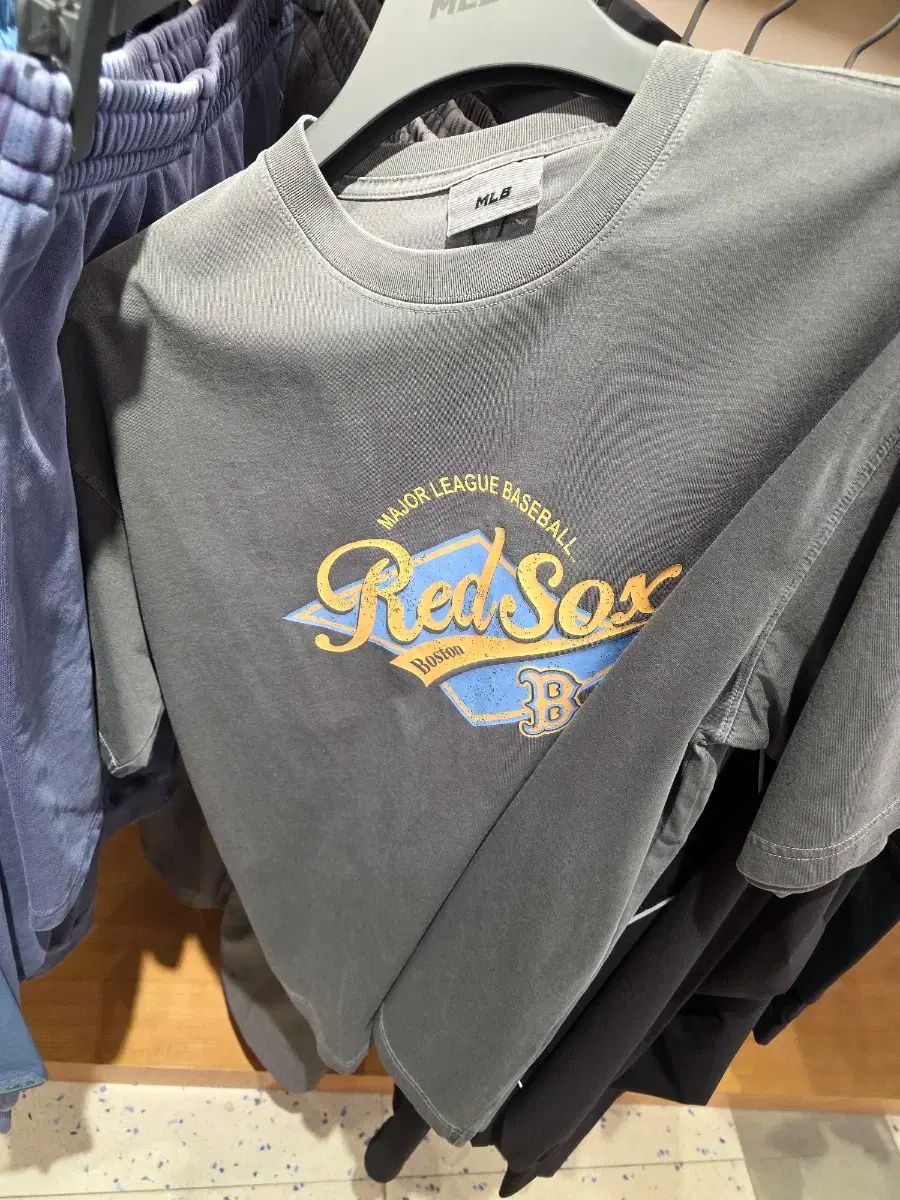 everyone】 border long sleeve tee shirt everyone border long