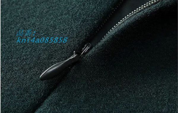 ダークグリーン