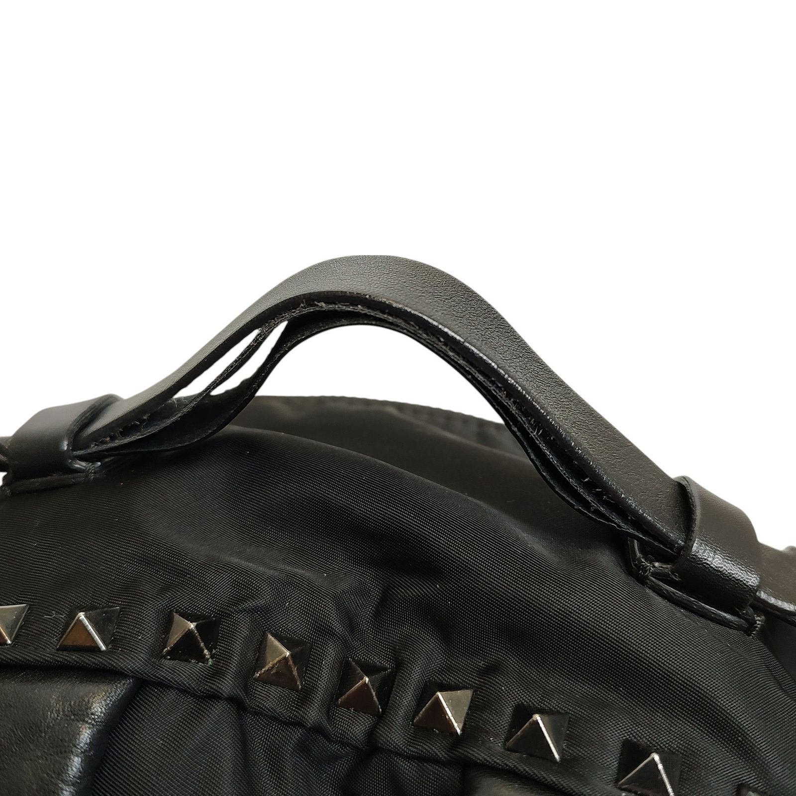 ✨極美品✨　ヴァレンティノ　スタッズ　ブラック　23 セール 6%OFF】ヴァレンティノ VALENTINO VALENTINO ショルダー