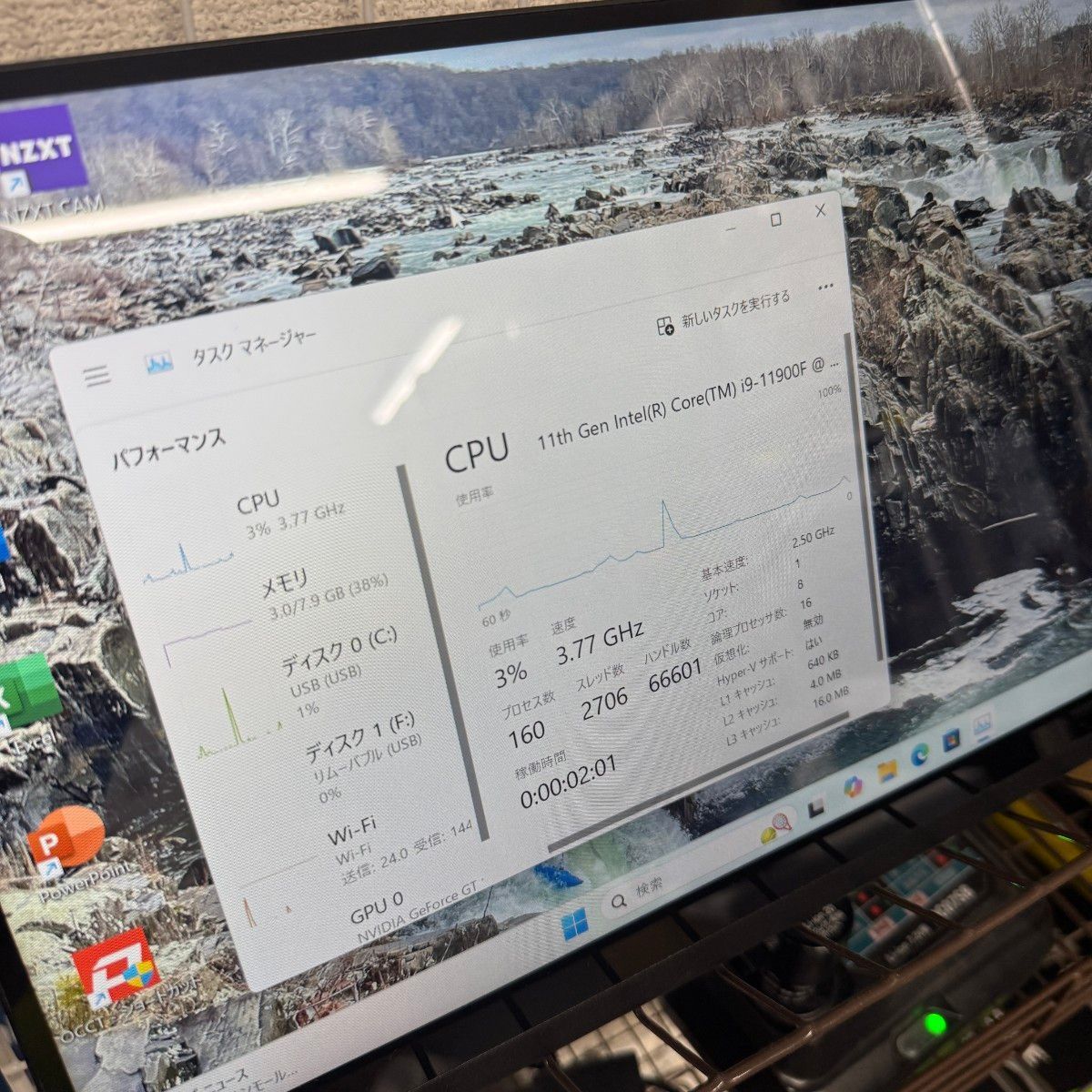i9