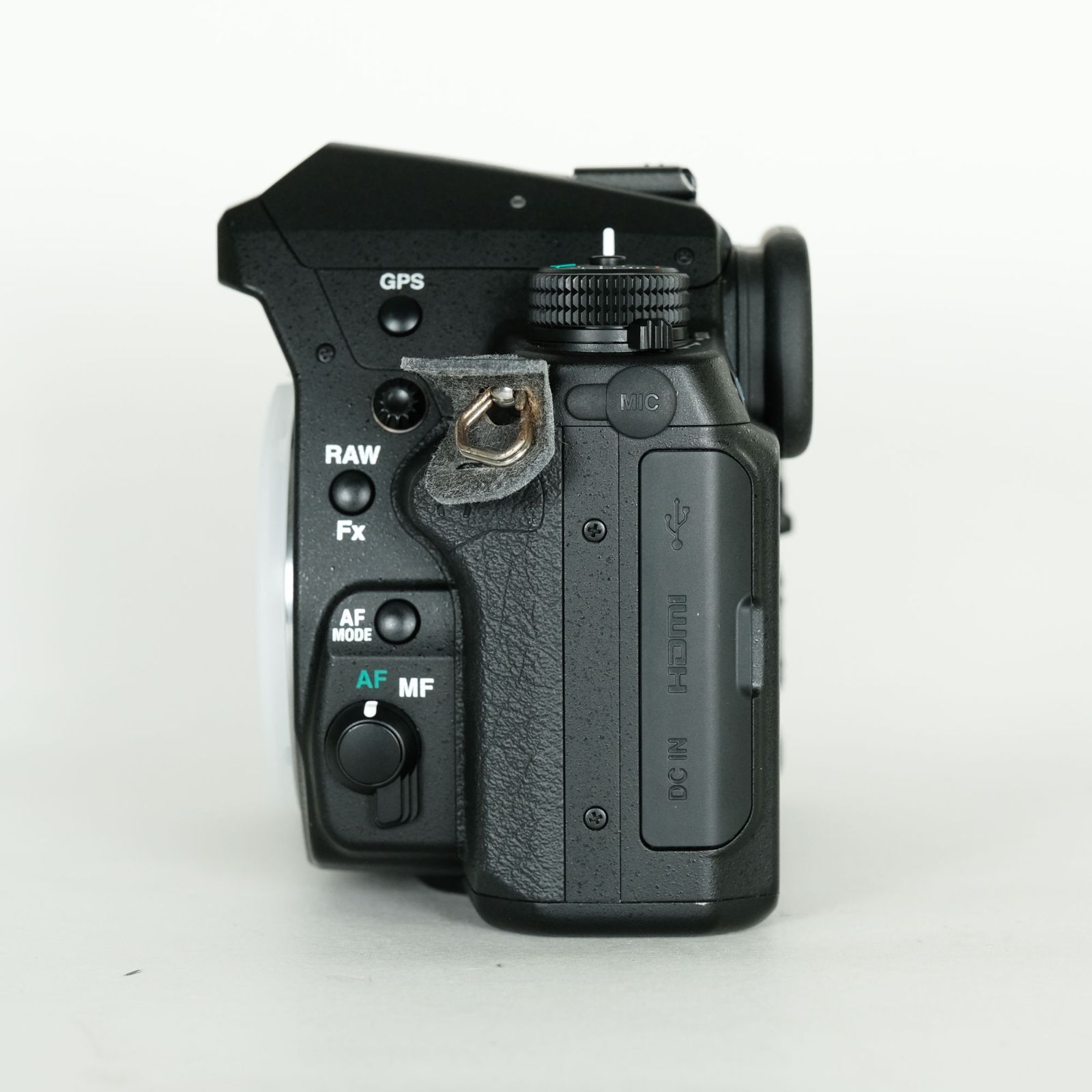 美品｜シャッター数3,020回｜バッテリー2個] PENTAX K-3 II