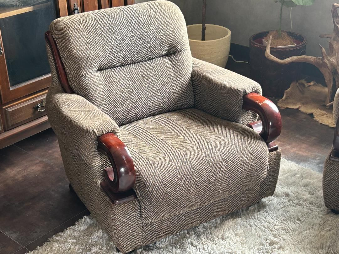 レトロ　ヴィンテージ　ミッドセンチュリー　一人用　アームソファ　2脚 IR レトロ ヴィンテージ ミッドセンチュリー 一人用 アームソファ 2脚 IR