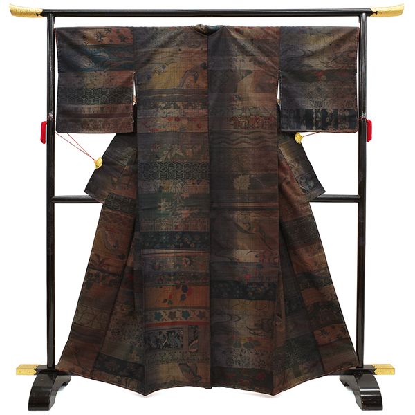 越後おぐに くるまや工房 こげ茶 草花模様 おぐに小千谷紬 楽天市場】紬 手縫いお仕立て付き 小千谷織物 越後おぐに