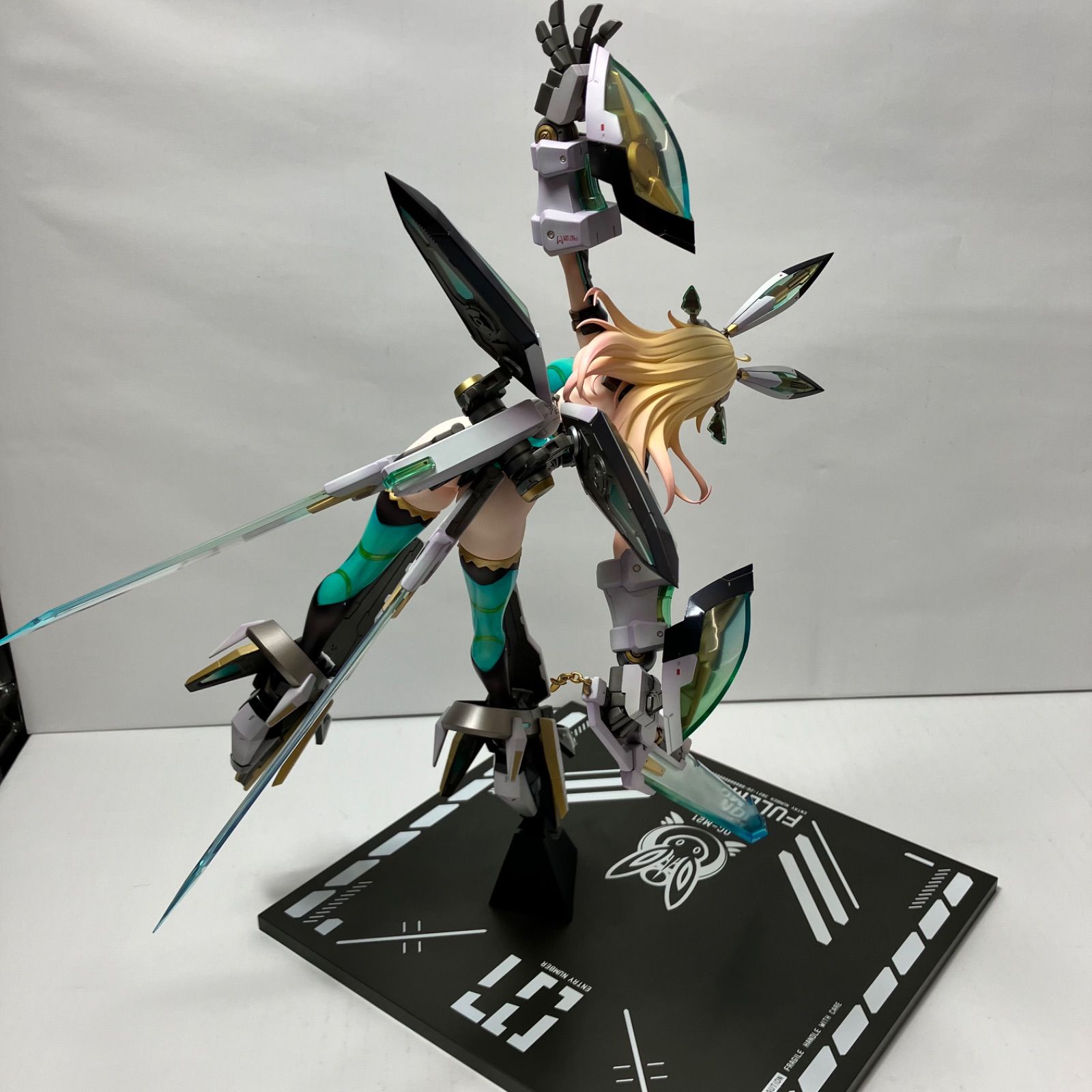 オービットガールズ　ENTRY NO.01 フィオナ・フルムーン Amazon.co.jp: オービットガールズ ENTRY NO.01 フィオナ