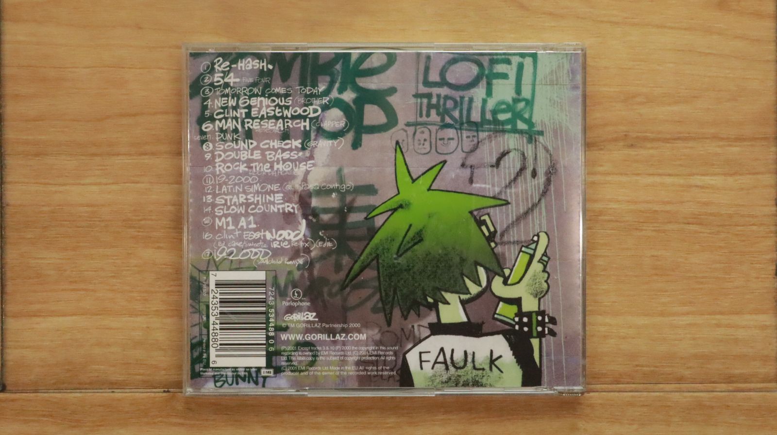 ゴリラズ　洋楽DVD　2本セット Amazon.co.jp: ゴリラズ フィギュア 2D SUPERPLASTIC : おもちゃ