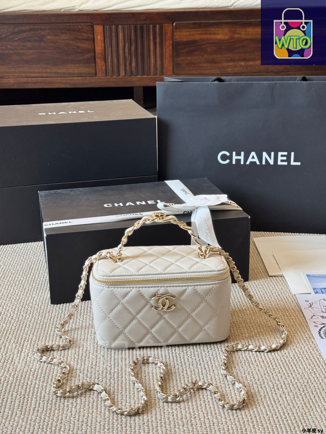 今日特価】Chanel シャネル コスメボックス ルテニウム銀色