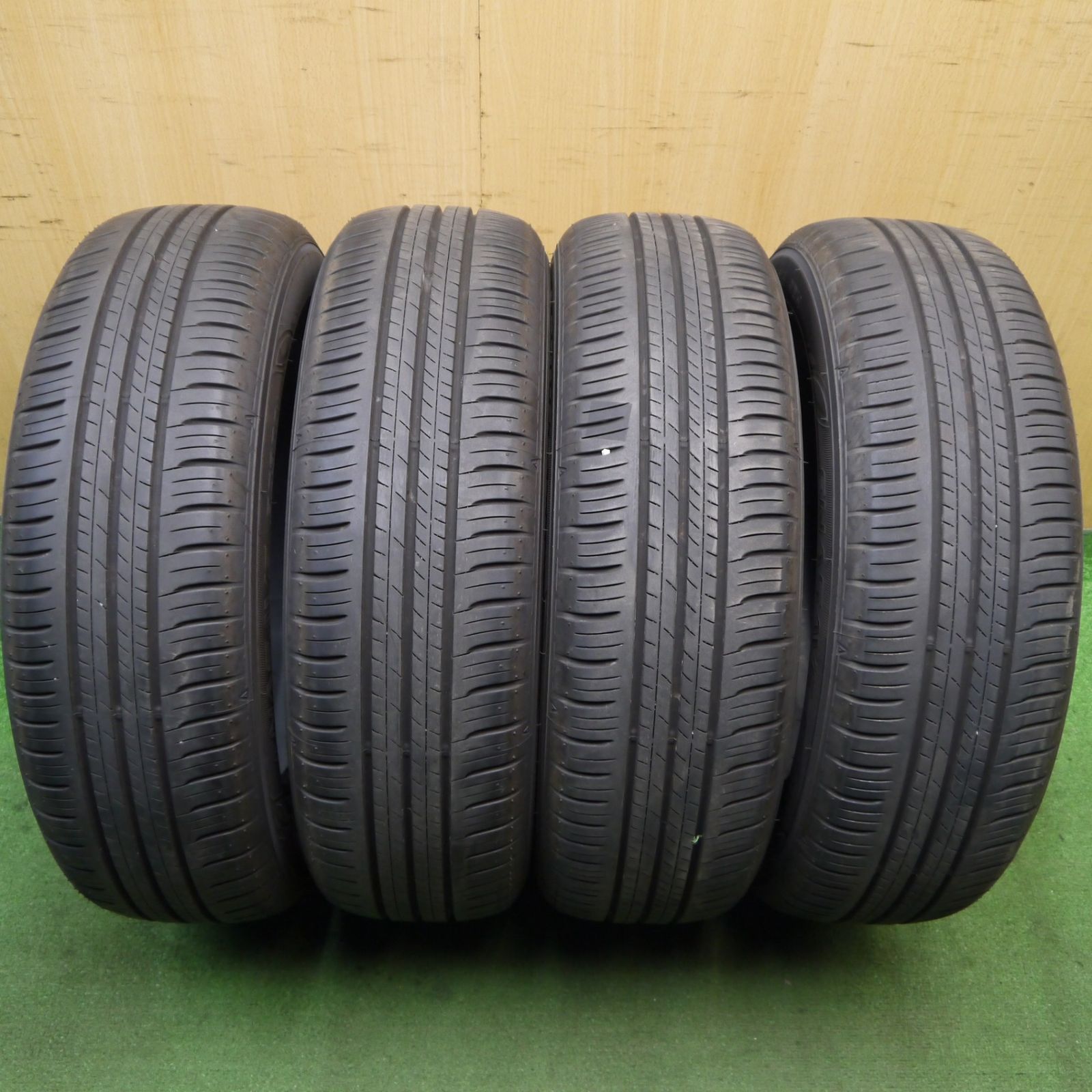 DUNLOP ENASAVE EC300+ 195/65R16 16インチ 夏タイヤ 4本 2022年