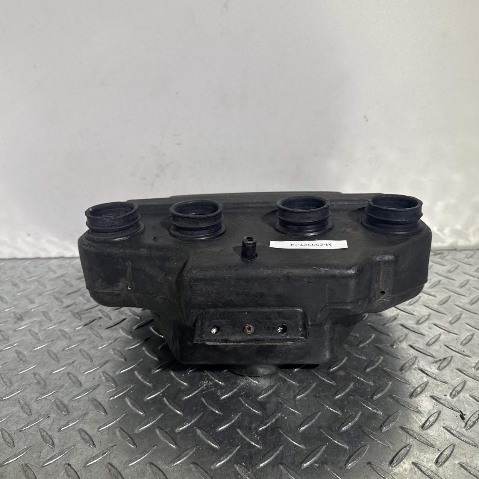 SUZUKI GS1000 エアクリーナーボックス スズキ - メルカリ