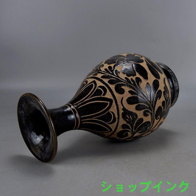 宋吉州窯黒釉葉子紋梅瓶  景徳鎮 陶磁器 装飾品 現代工芸品 美術品 置物 宋吉州窯黒釉葉子紋梅瓶 景徳鎮 陶磁器 装飾品 現代工芸品 美術