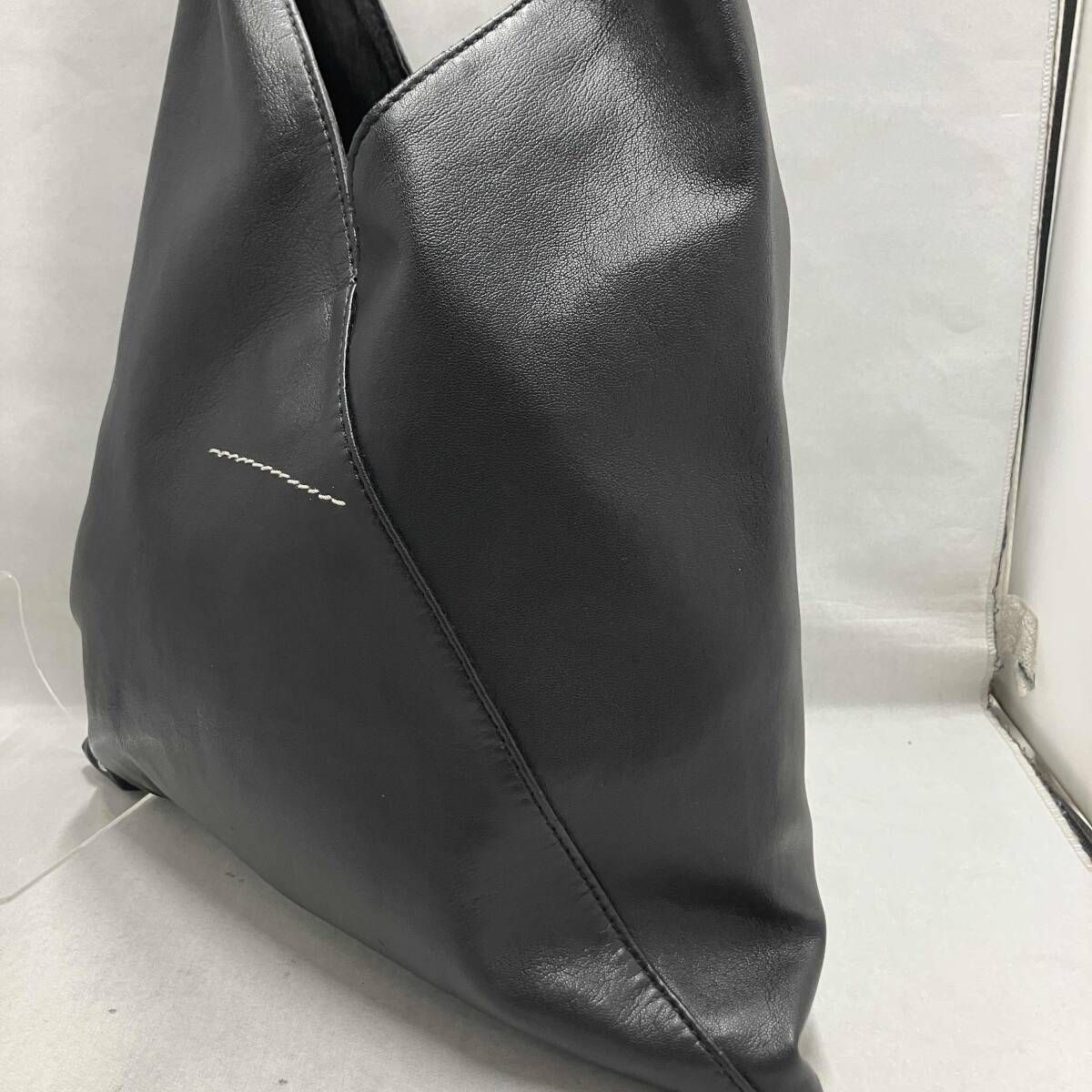 MM6 / ショルダーバッグ/--/CRM/S54WG0042 P2260 MM6 Maison Margiela/S54WG0042 P2260 ショルダーバッグ ブラック