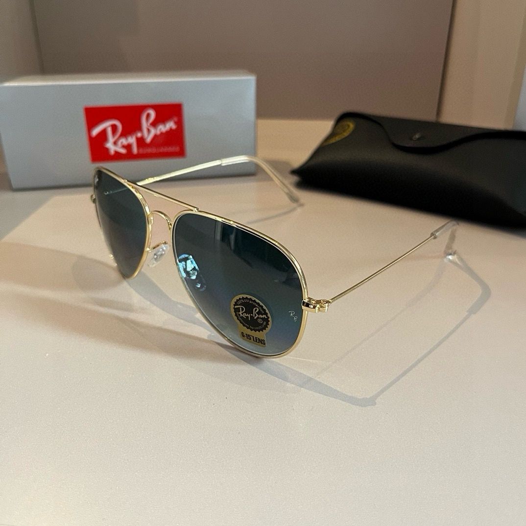 Ray Ban レイバン　RB3025 アビエーター　ティアドロップ