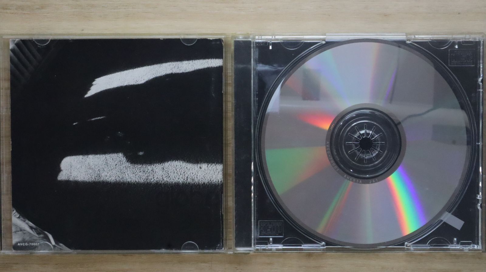 globe（グローブ）VHS１本＋ＣＤまとめセット globe（グローブ）VHS1本＋CDまとめセット