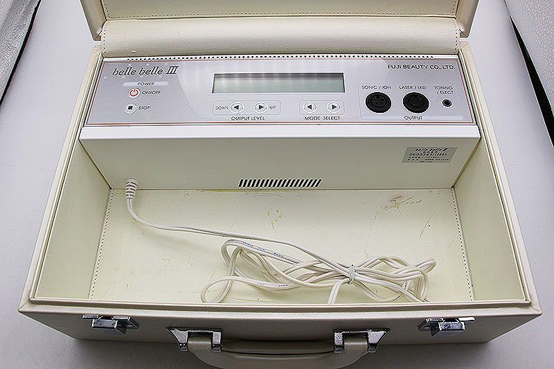 高野ユリ美顔器　ベルベルⅢ たかの友梨 ベルベル3 belle belle Ⅲ 美顔器 たかの友梨 belle