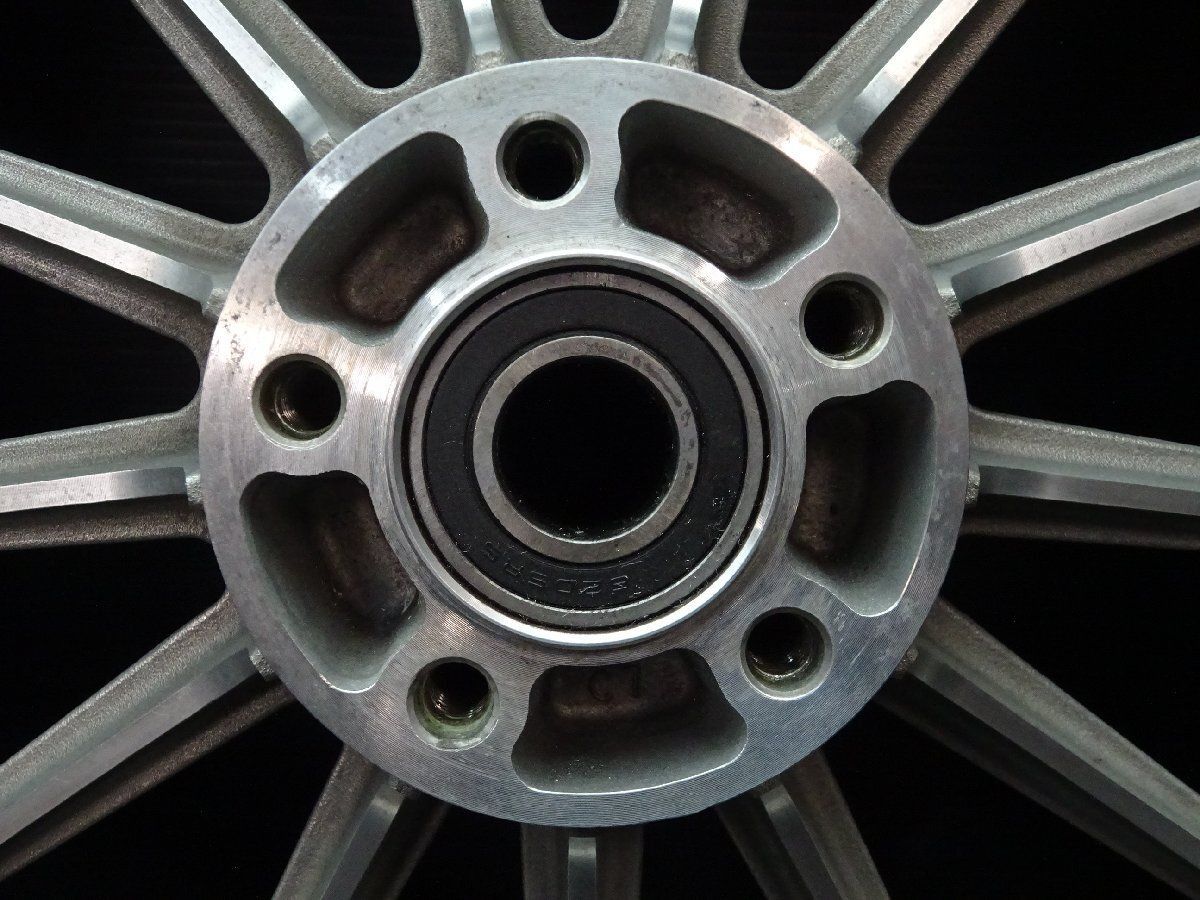 ハーレー スポーツスター XL883-I 純正 リアホイール E5246 BRIGHTFACE_UK