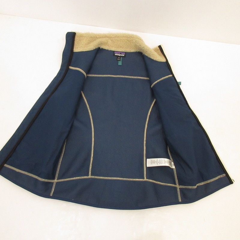 【姫路東店】 中古 patagonia | パタゴニア ベスト クラシック・レトロX・ベスト 23083 アイボリー サイズ：XS 【111】 姫路東店】 中古 patagonia | パタゴニア ベスト クラシック・レトロX