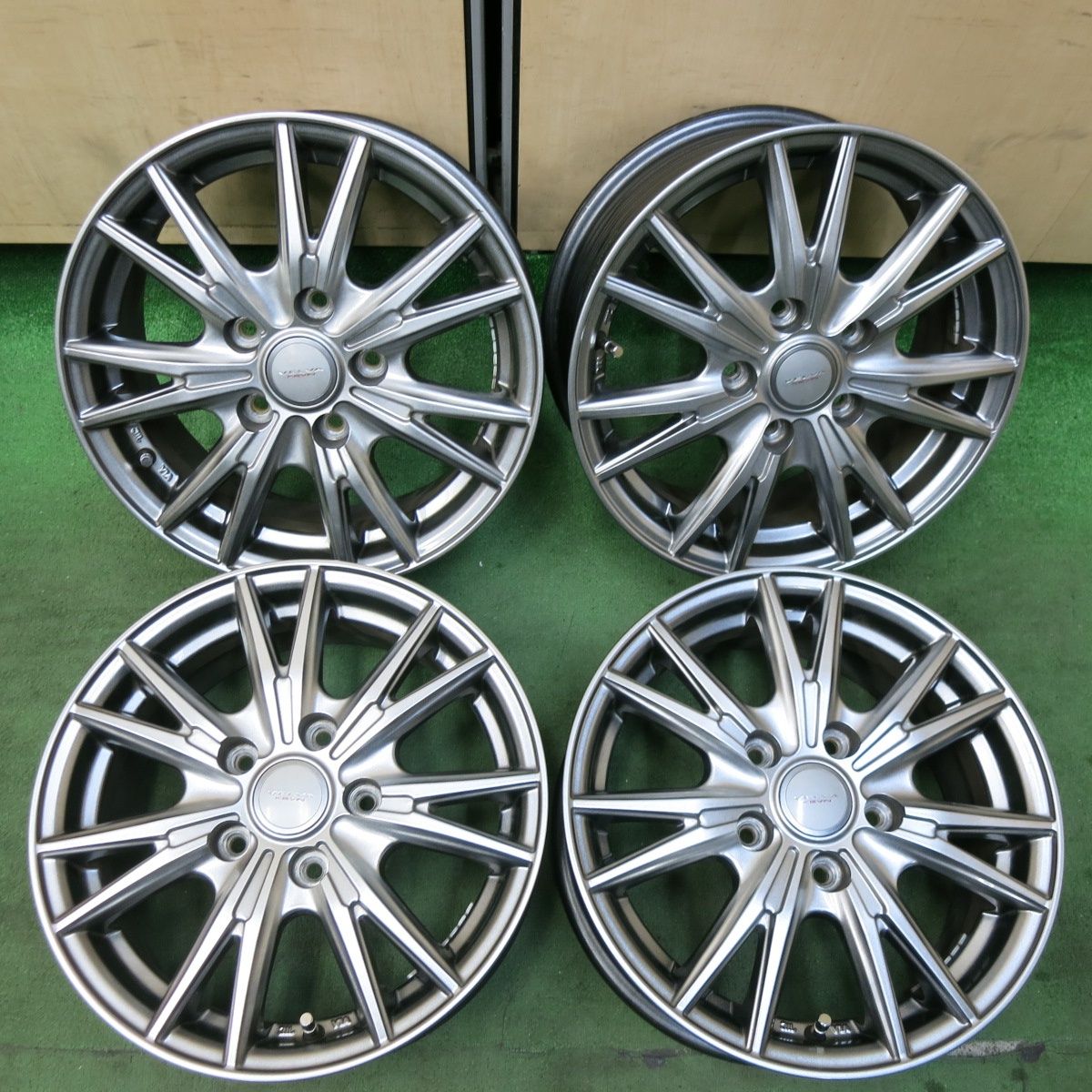 送料無料] キレイ☆VELVA KEVIN weds ホイール 15インチ 15×6J