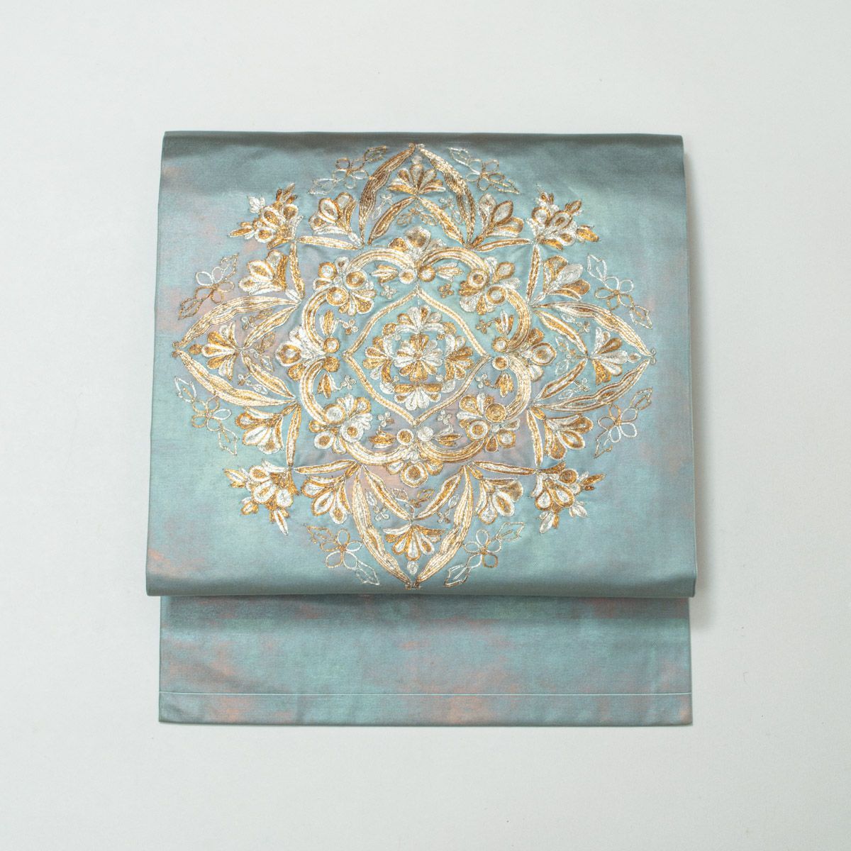 名古屋帯 引箔 刺繍 唐花紋 水浅葱 金銀糸 正絹 九寸 - メルカリ