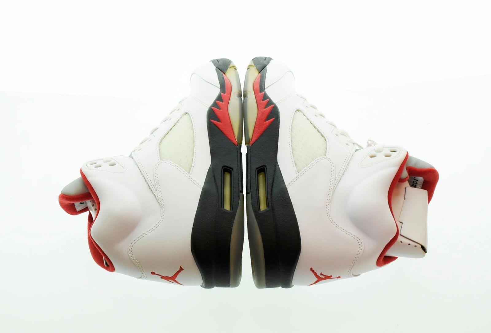 シューズ(男性用) Nike Air Jordan 5 Fire Red 9/13発売｜Nike Air Jordan 5 
