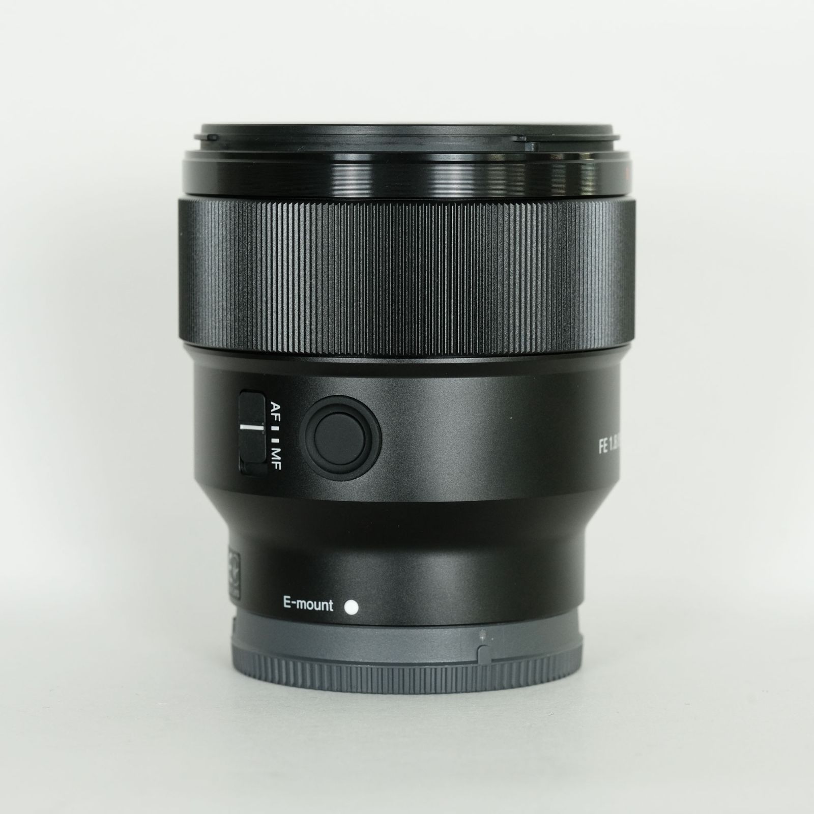美品｜フィルター付] SONY FE 85mm F1.8 SEL85F18 / ソニーEマウント