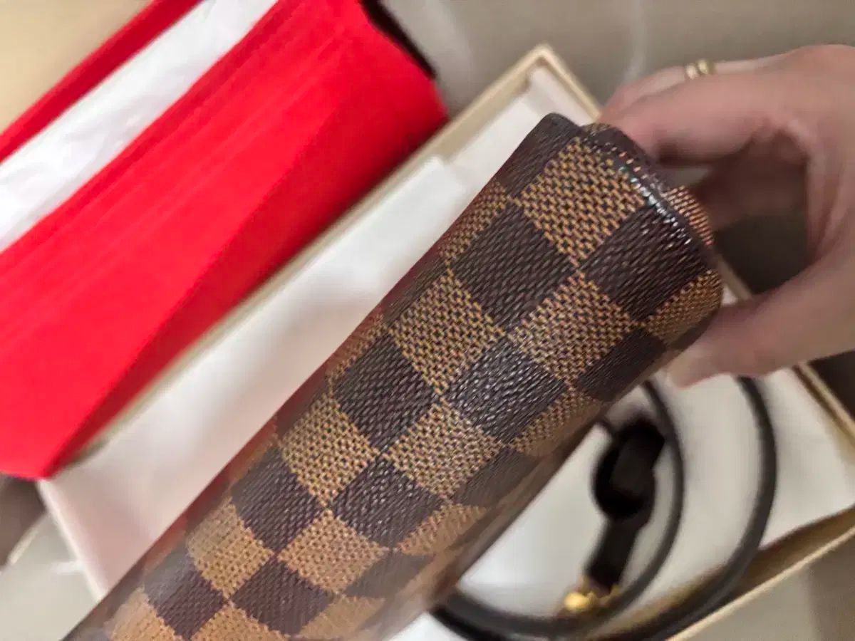 Vuitton ルイヴィトン